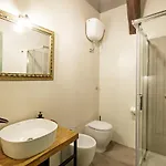 Palà 4* Naples